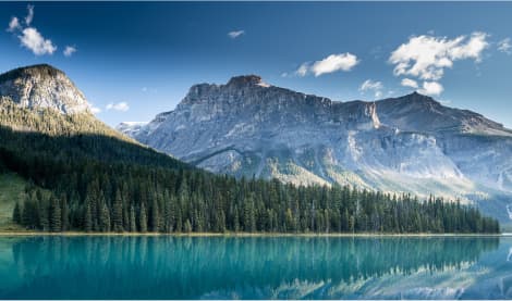 Majestic Canadian Rockies and serene lake in British Columbia, representing the natural beauty safeguarded by tenant insurance