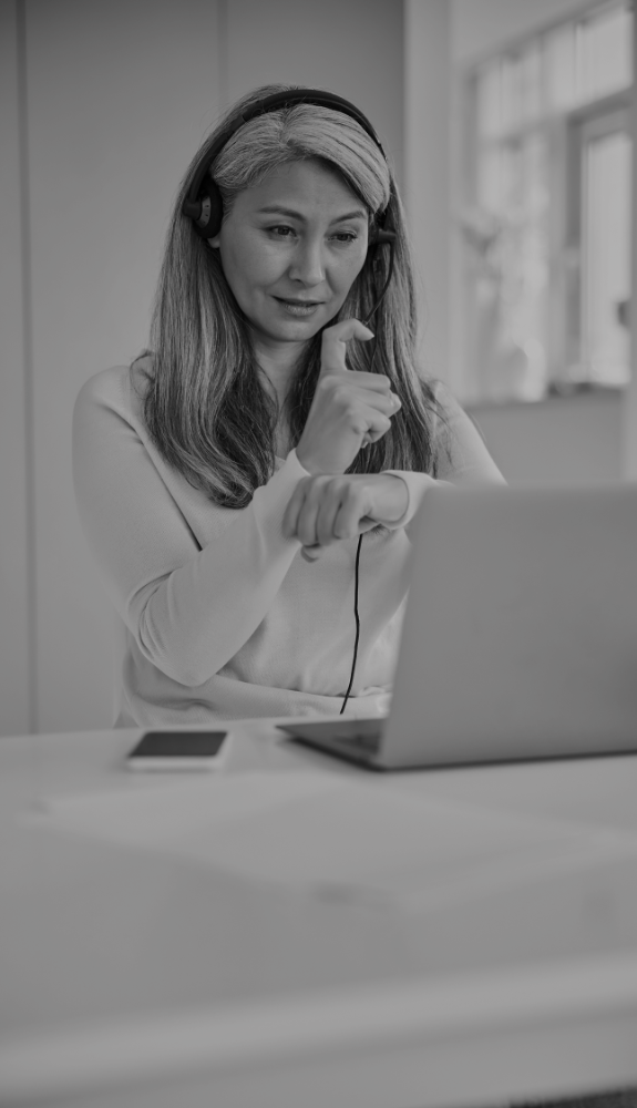 Interpreter 575x1000 01