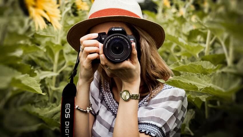 how to start a photography business Canada