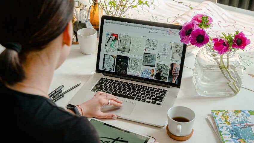 how to tell if a website is legit canada