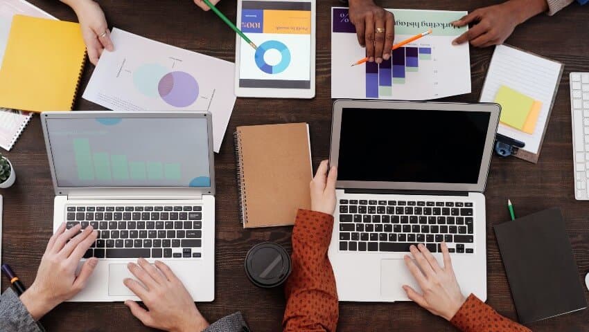 how to find a profitable niche market canada