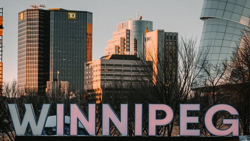 registering a business in Manitoba