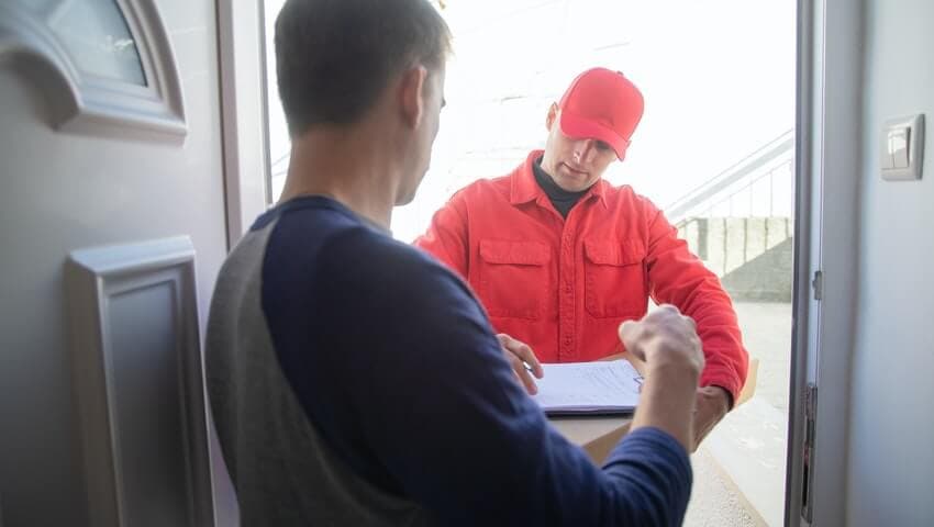 does renters insurance cover stolen packages Canada